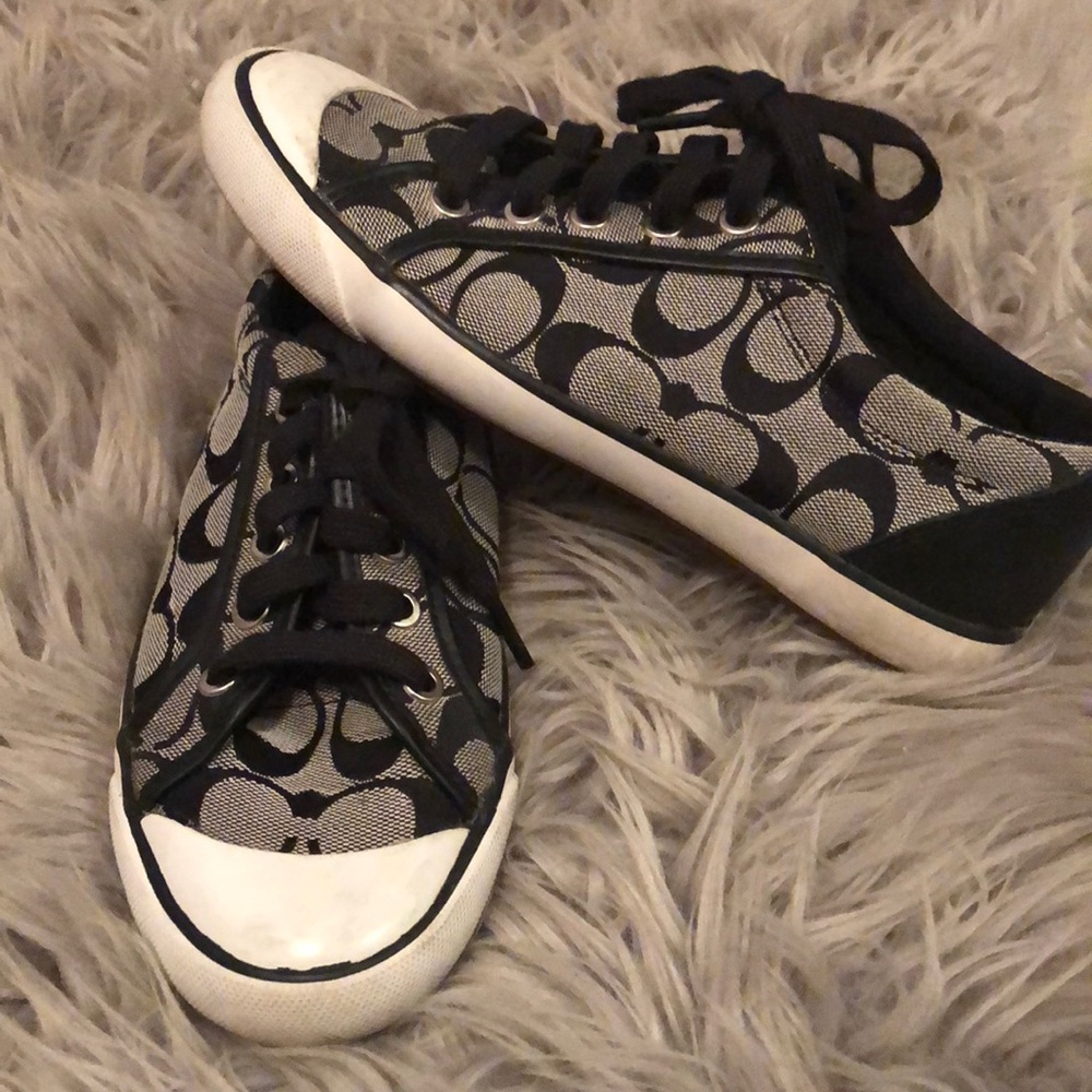 Coach shoes✨